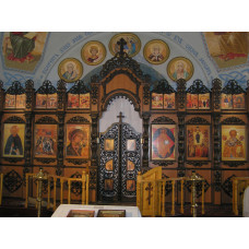 Иконостас простой,лакированный