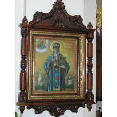 Киоты резные,лакированные